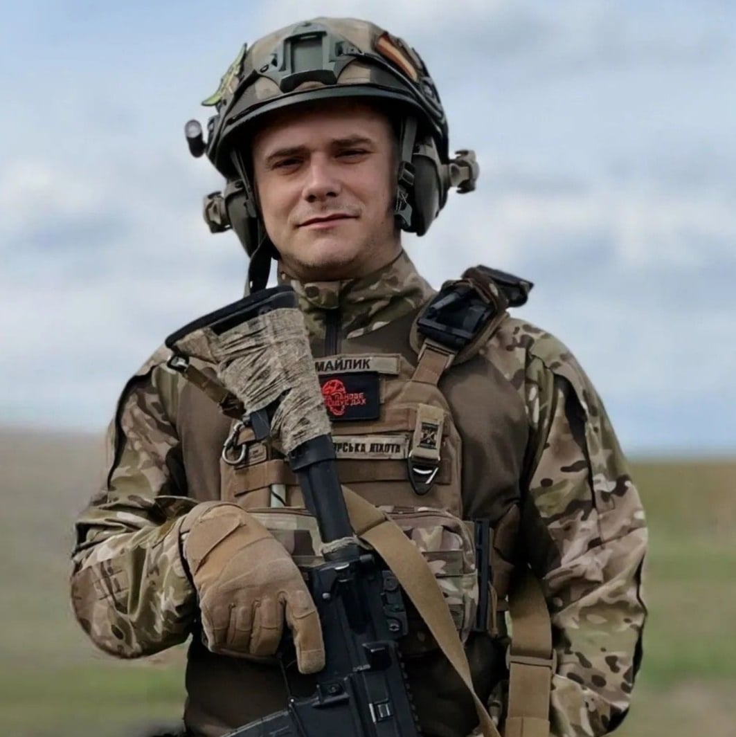 Создатель темы Yes25