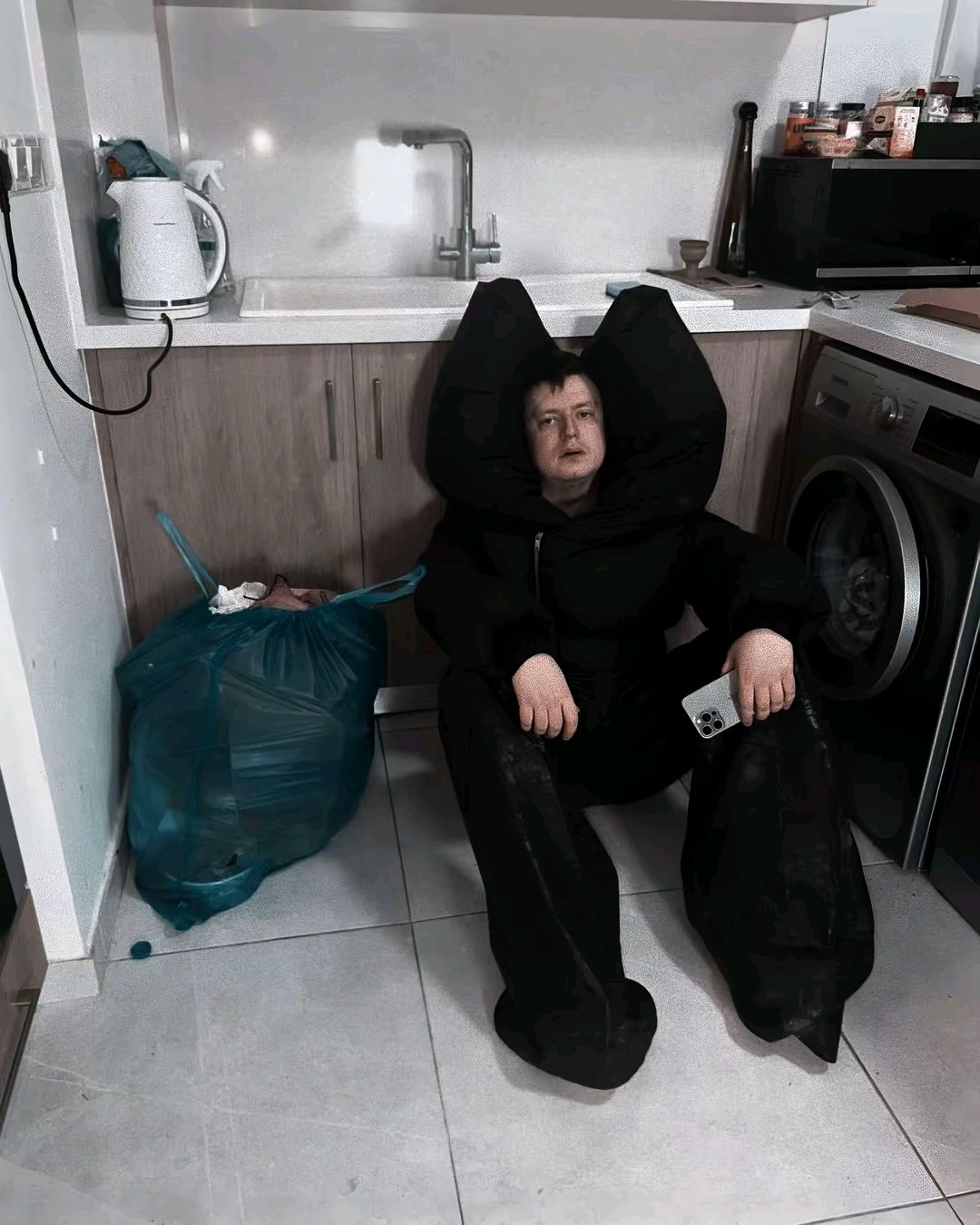 Создатель темы Gradeh