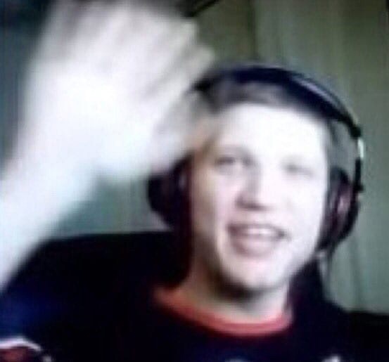 Пользователь Electronic923